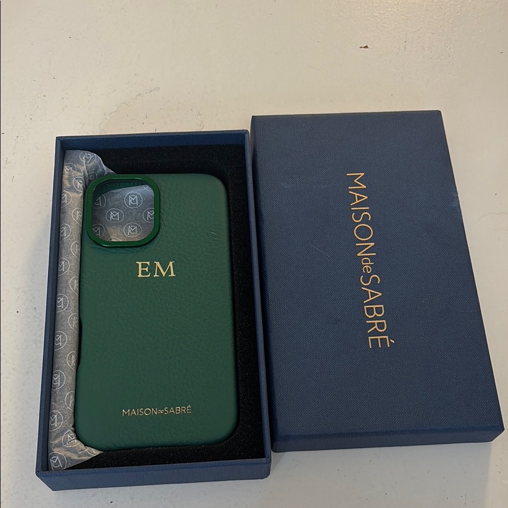 Maison de Sabre “EM” initial Green Phone Case